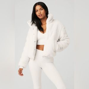Alo Yoga Sherpa Puffer Jacket